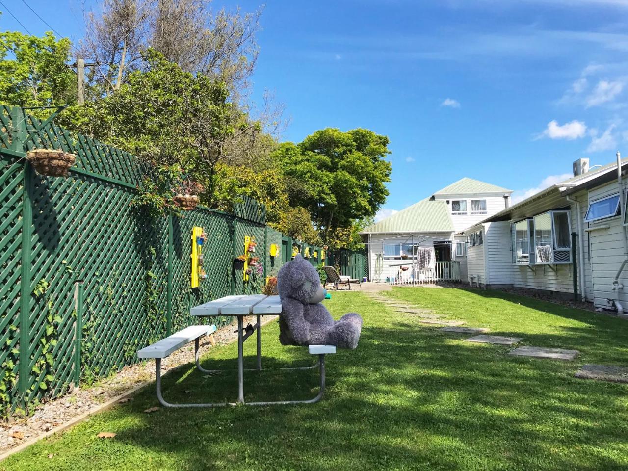 Studious Village Christchurch Exterior photo